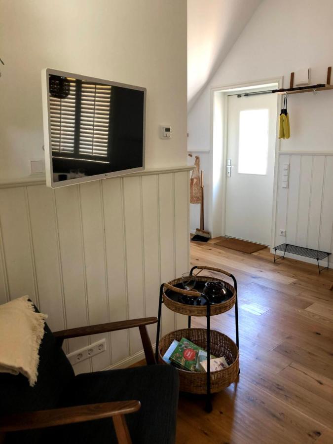 Ferienwohnung Kleiner Onkel ウールディンゲン・ミュールホーフェン エクステリア 写真