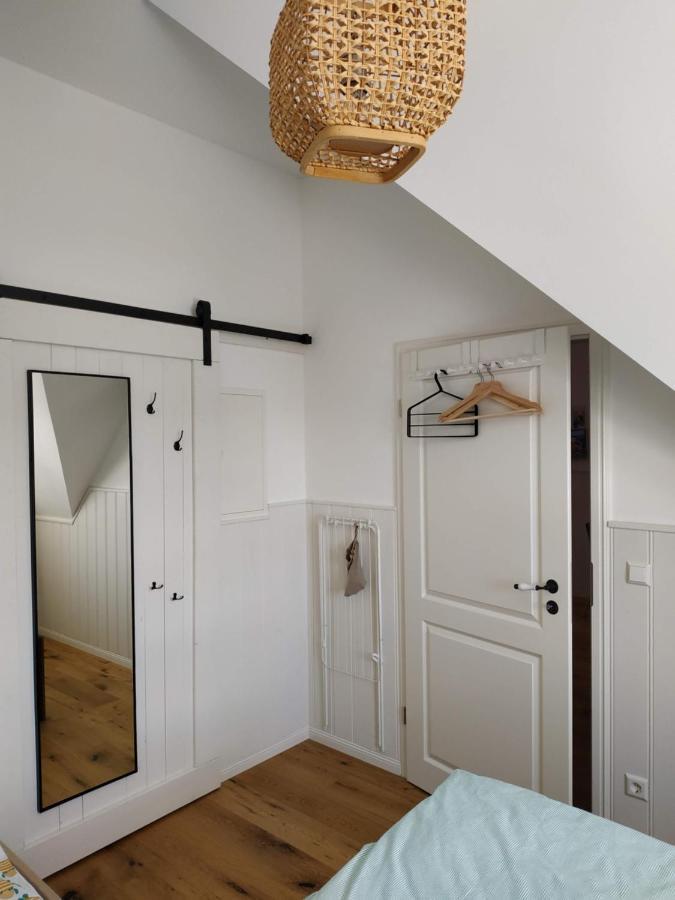 Ferienwohnung Kleiner Onkel ウールディンゲン・ミュールホーフェン エクステリア 写真