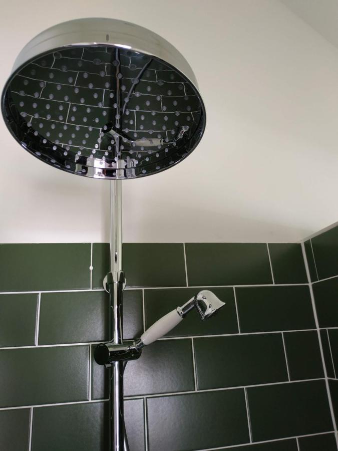 Ferienwohnung Kleiner Onkel ウールディンゲン・ミュールホーフェン エクステリア 写真