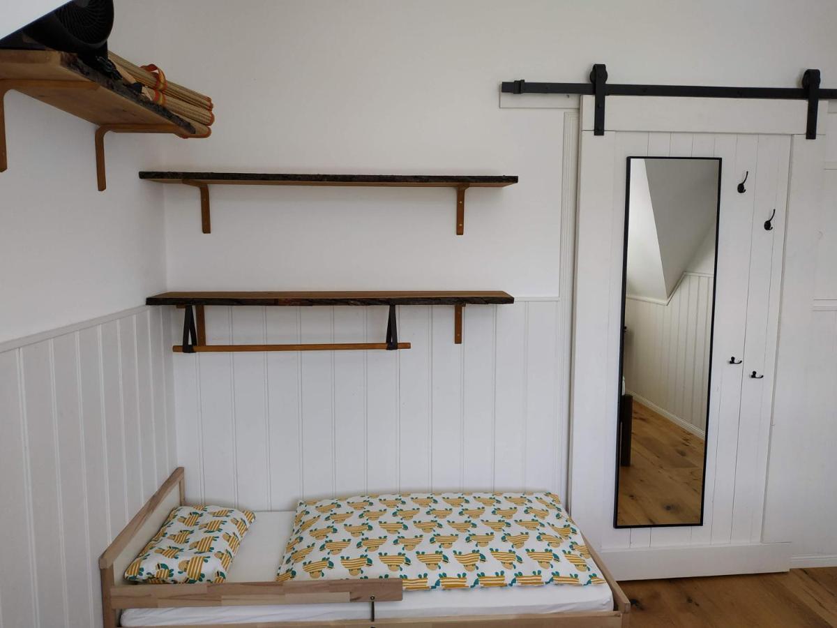 Ferienwohnung Kleiner Onkel ウールディンゲン・ミュールホーフェン エクステリア 写真