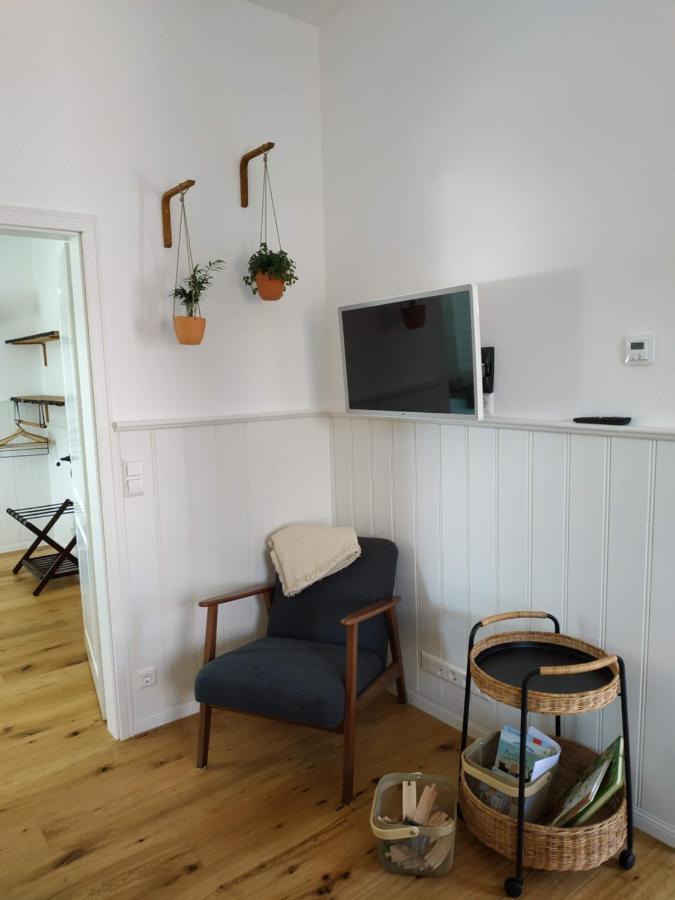 Ferienwohnung Kleiner Onkel ウールディンゲン・ミュールホーフェン エクステリア 写真